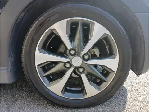 Mitsubishi eK X