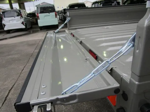 Nissan Clipper Truck