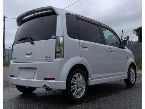 Nissan Otti
