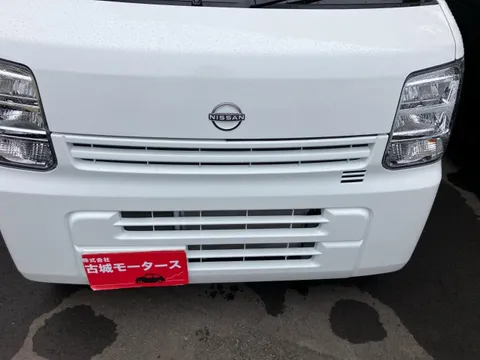 Nissan Clipper