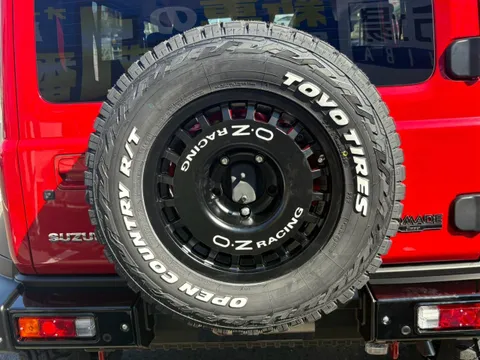Suzuki Jimny Nomade
