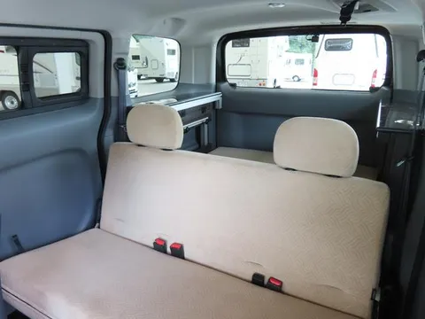 Nissan Vanette