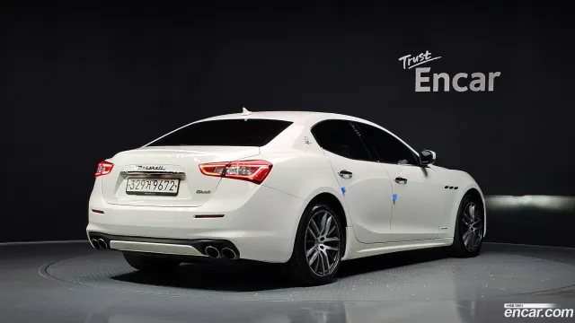 Maserati Ghibli