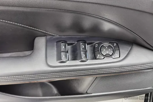 Ford Taurus