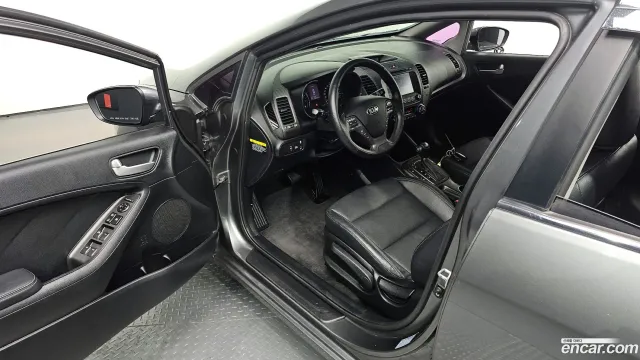 Kia Cerato (K3)