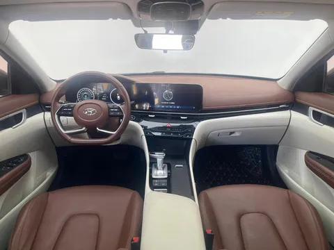 Hyundai Mistra