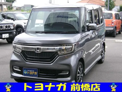 Honda N-BOX Custom