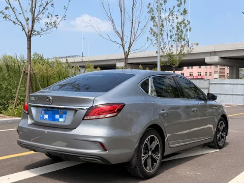MG MG6