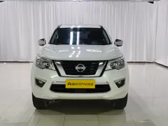 Nissan Terra
