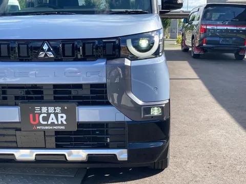 Mitsubishi Delica Mini