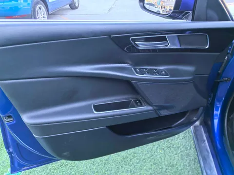 Jaguar XEL