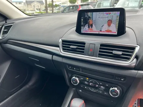 Mazda Axela Sport
