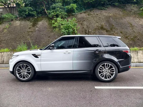Land Rover