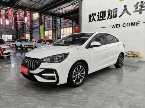 Chery Arrizo 5