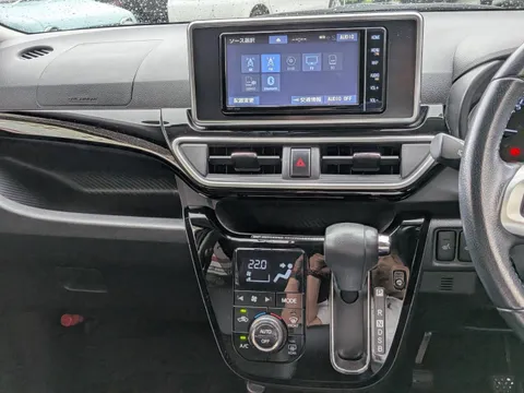 Toyota Pixis Joy