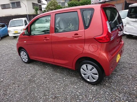 Mitsubishi eK Wagon