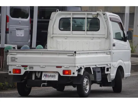 Nissan Clipper Truck