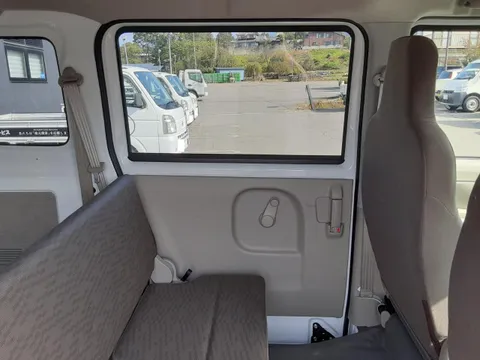 Nissan Clipper