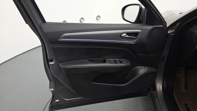 Renault XM3