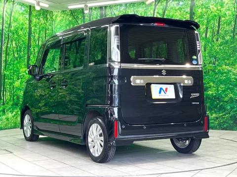 Suzuki Spacia Custom