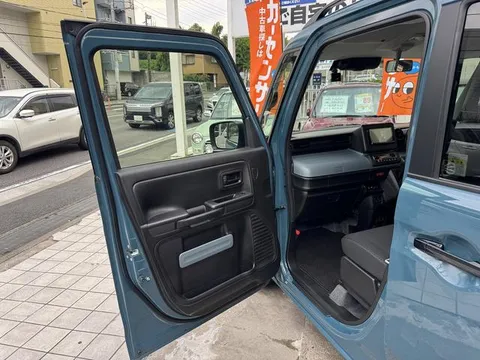 Suzuki Spacia Base