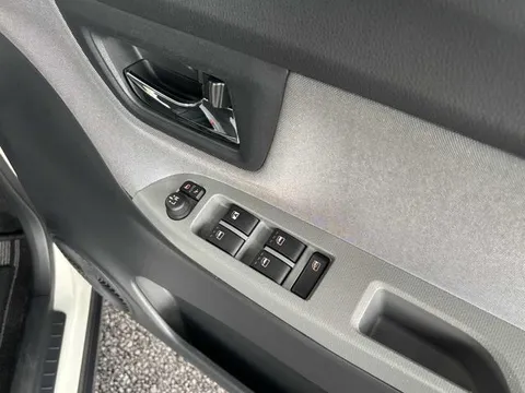 Toyota Pixis Joy