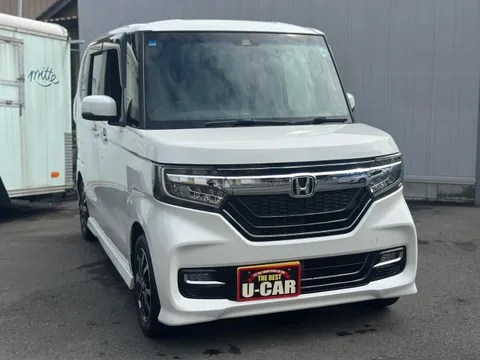 Honda N-BOX Custom