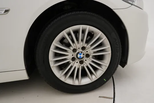 BMW BMW