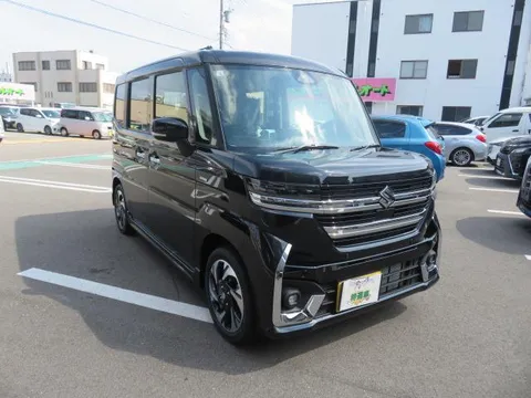 Suzuki Spacia Custom