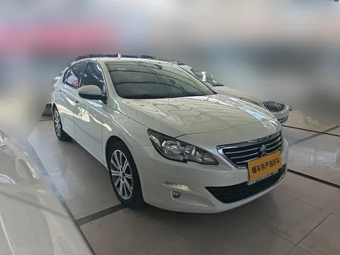 Peugeot 408