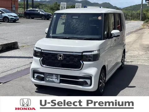 Honda N-BOX Custom