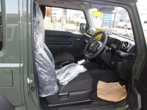 Suzuki Jimny Sierra