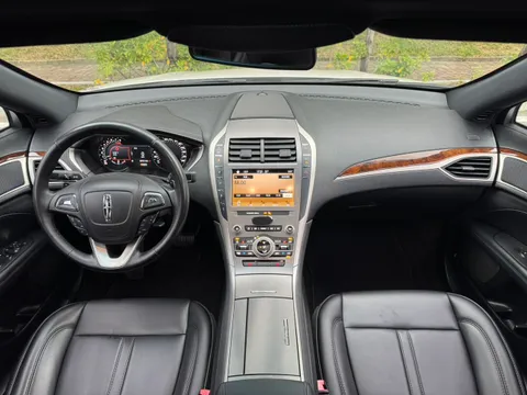 Lincoln MKZ