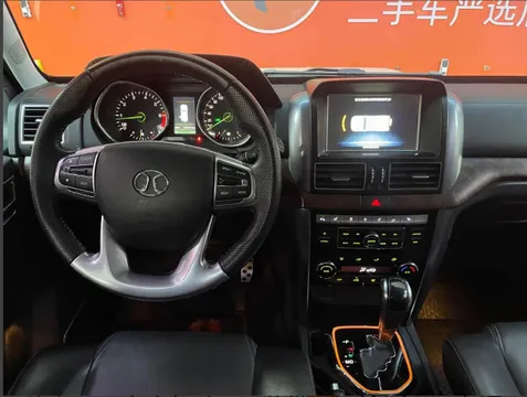 BAIC BJ80