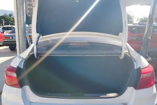 Geely Vision