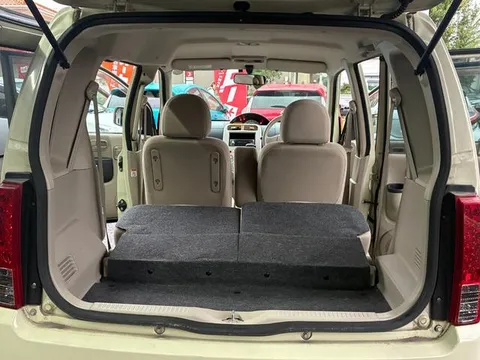Nissan Otti