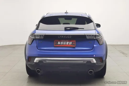 Lynk & Co 02