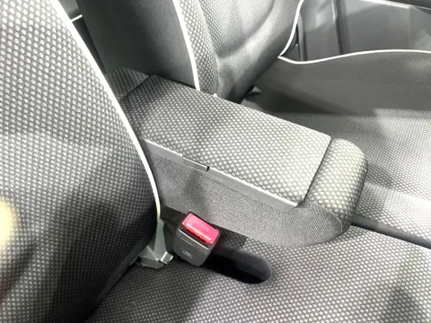 Mazda Flair Crossover