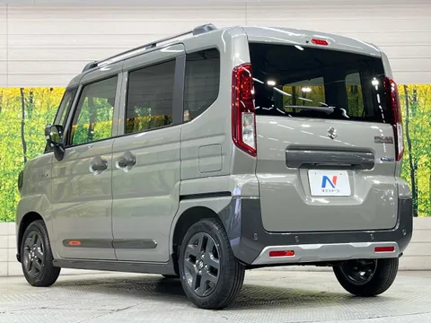 Suzuki Spacia Gear