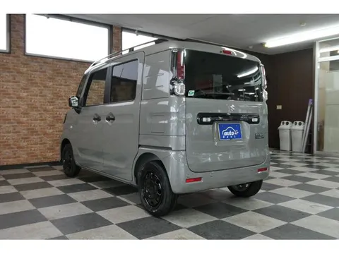 Suzuki Spacia Base