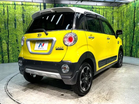 Daihatsu Cast
