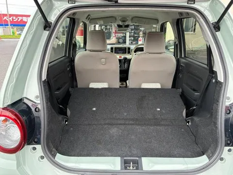 Daihatsu Mira Tocot