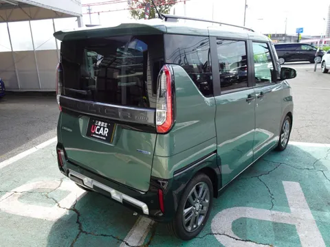 Mitsubishi Delica Mini