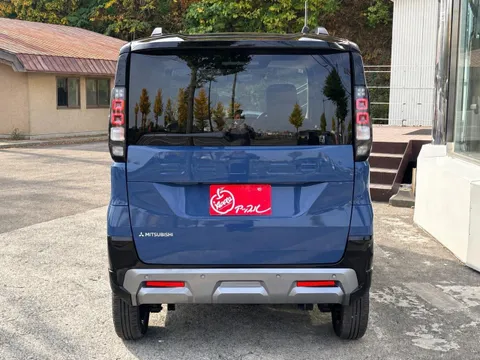 Mitsubishi Delica Mini