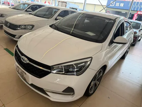 Chery Arrizo 5