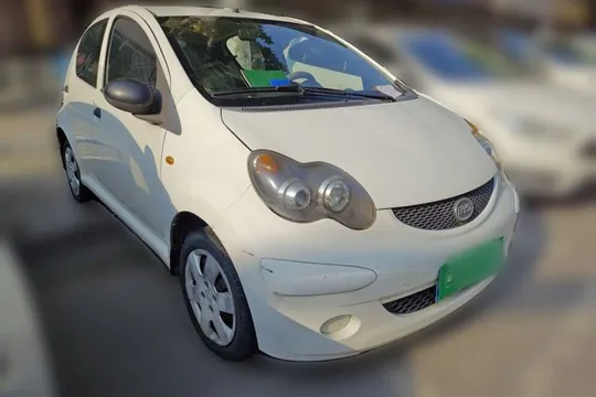 BYD F0