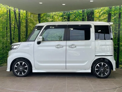 Suzuki Spacia Custom