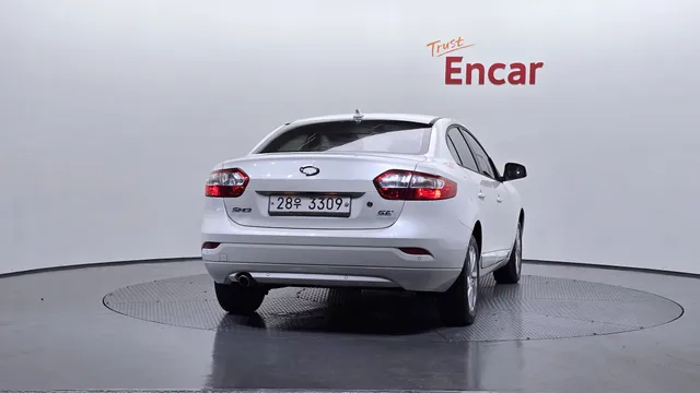 Renault SM3