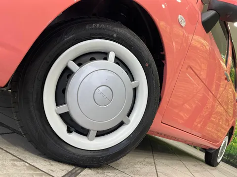 Daihatsu Mira Tocot