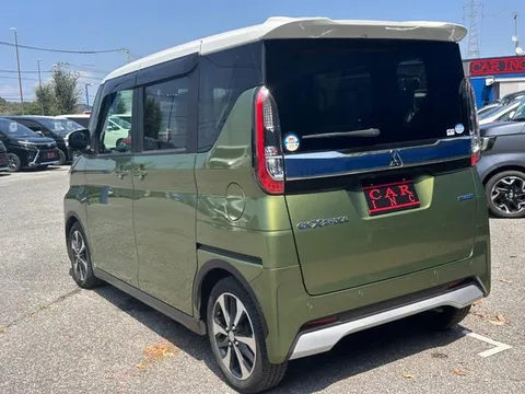 Mitsubishi eK X Space